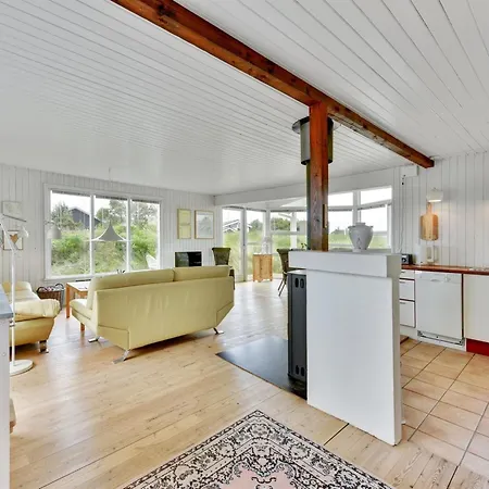 Marika - 500m From The Sea By Interhome Vakantiehuis